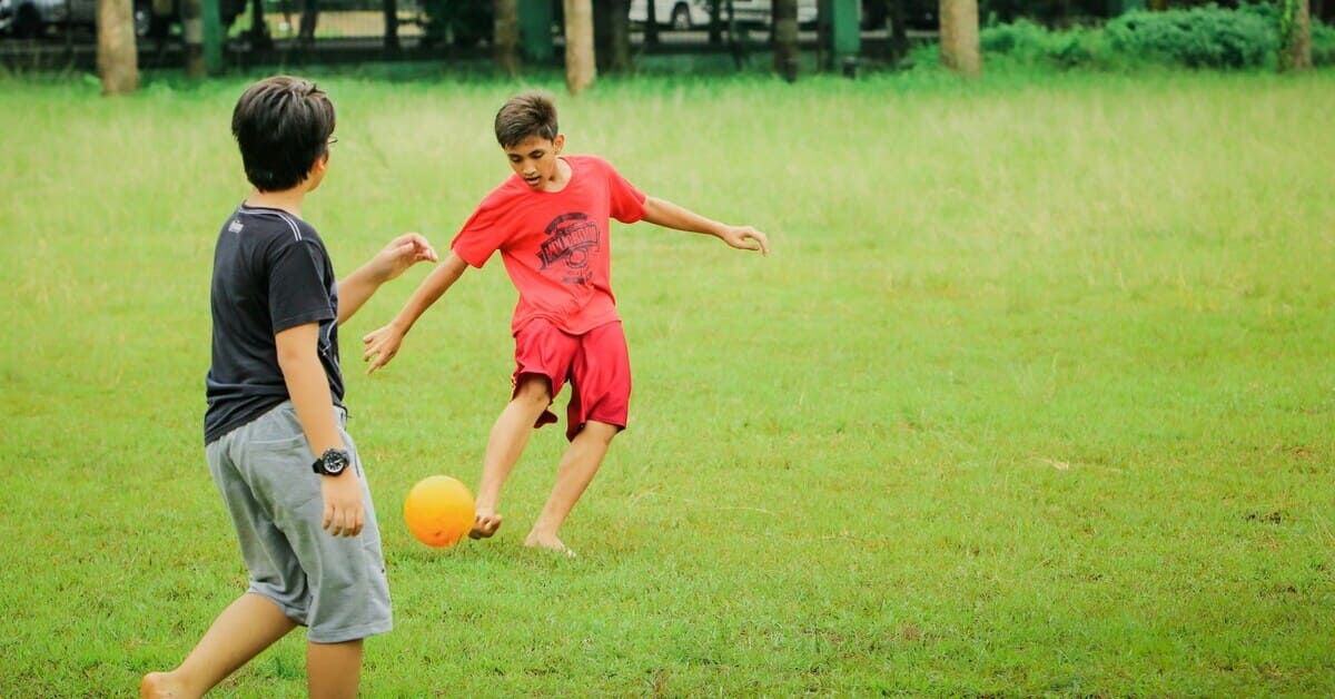 Ram and Shiva playing football - Story - Little Authors